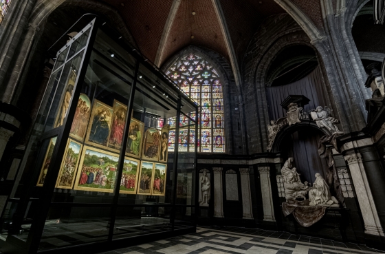 Overzichtsbeeld van het open retabel in de Sacramentskapel, Sint-Baafskathedraal Gent, foto Cedric Verhelst, CC BY-NC-ND 4.0